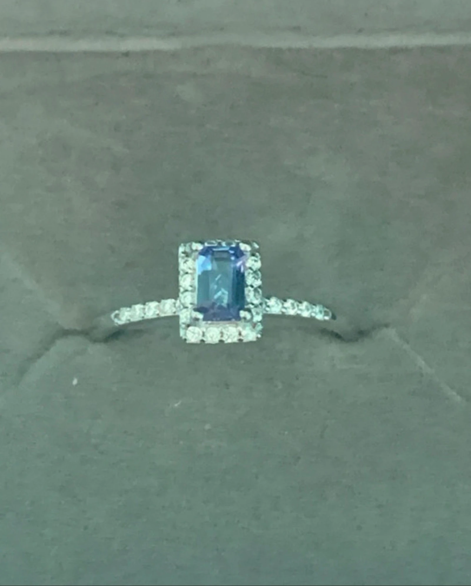 Anneau en argent avec tanzanite naturelle – photo 5